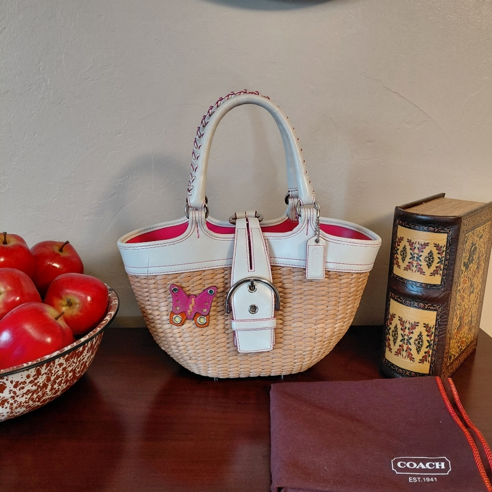 Coach Butterfly Wicker Straw Tote Vintage - Picture 8 of 12